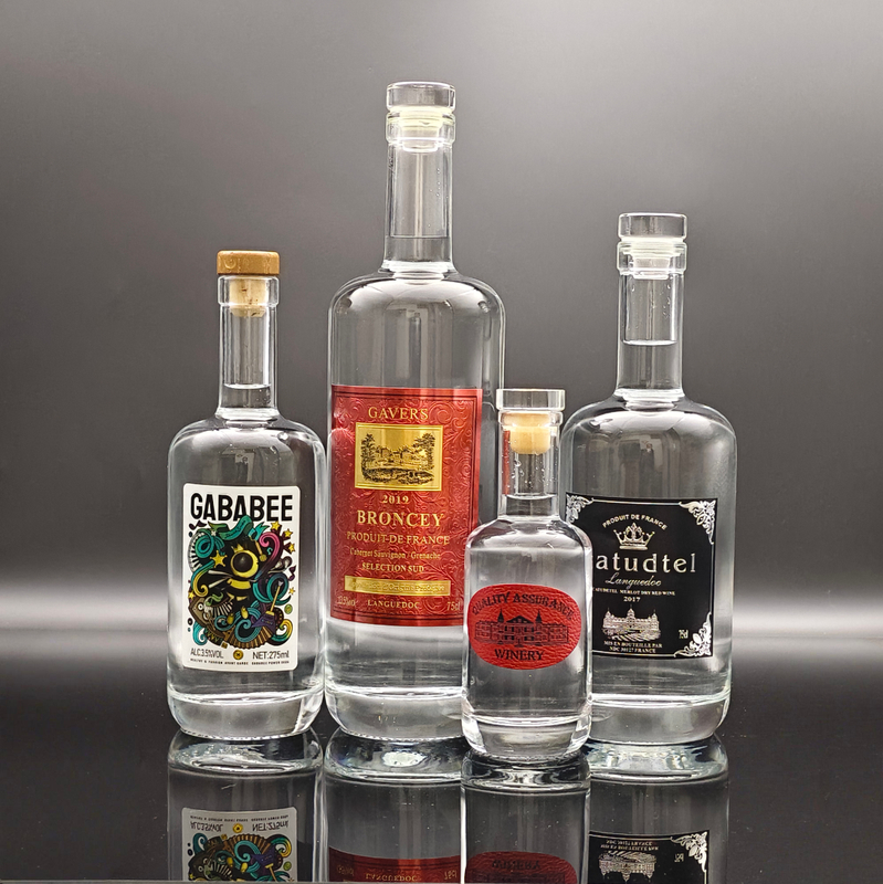 Garrafas de vodka personalizadas premium com recursos de luxo